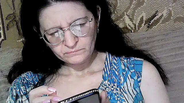 Dear Annet online show from June 15, 2026, 10:12 pm