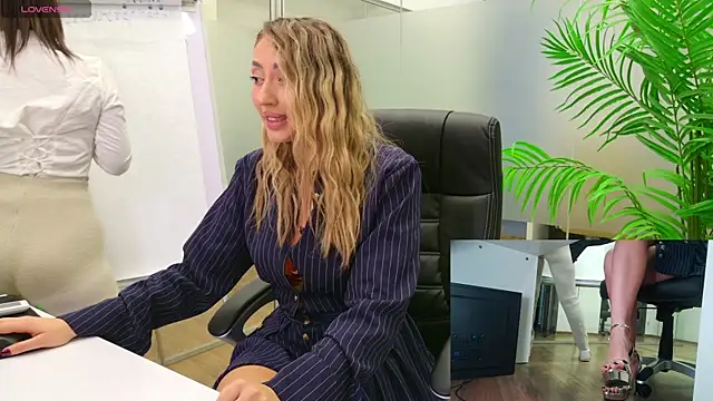 BabesGoWild online show from January 22, 2025, 8:59 pm