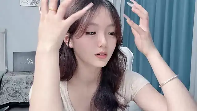 wenwen8888 online show from July 5, 2026, 4:25 pm