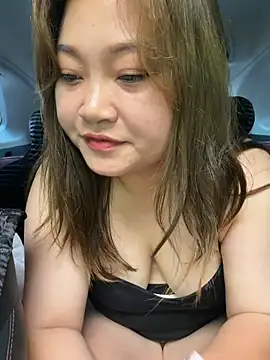 xiaoxi-88 online show from July 10, 2026, 3:22 am
