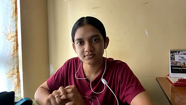 yuna luxy online show from June 10, 2026, 8:02 am