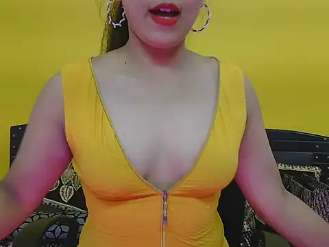Snapshot of sweety-ritika chatting on June 17, 2026, 5:21 am sweety-ritika online show from June 17, 2026, 5:21 am