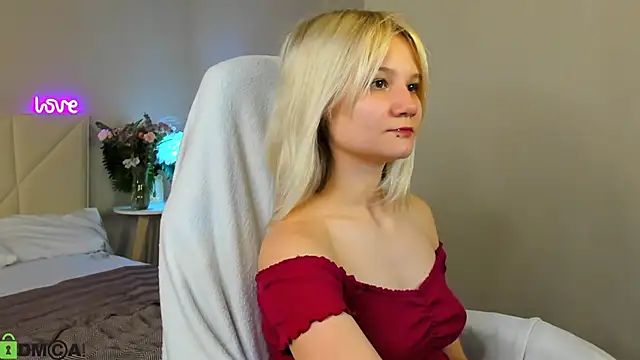 Bunny Elsy online show from July 2, 2026, 11:16 am