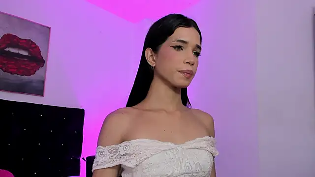 Snapshot of AlissonMoret chatting on July 8, 2026, 12:37 am AlissonMoret online show from July 8, 2026, 12:37 am