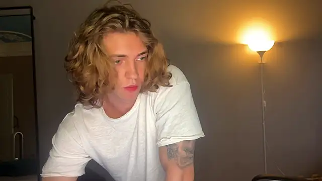 DanielWalkerr online show from July 8, 2026, 6:45 pm