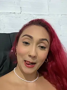 FresitaQueenHot online show from July 11, 2026, 3:42 am