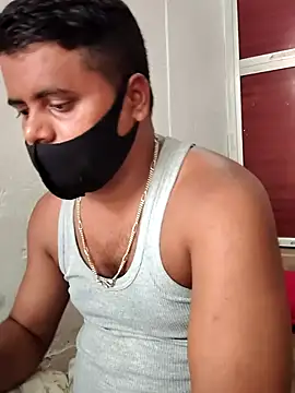 Snapshot of Lusty_mussty chatting on July 1, 2026, 7:54 am Lusty mussty online show from July 1, 2026, 7:54 am