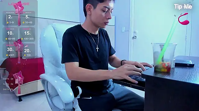 Ethan12  online show from July 12, 2026, 3:30 am