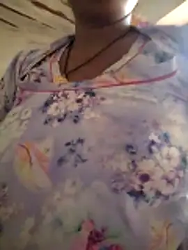 riyana tai online show from June 13, 2026, 4:21 am