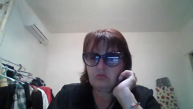 Snapshot of ErikaXShine chatting on July 23, 2026, 7:12 pm ErikaXShine online show from July 23, 2026, 7:12 pm