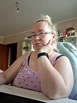 Viola27 online show from July 7, 2026, 9:57 am