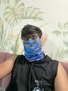 dreamy boy online show from June 11, 2026, 6:50 pm