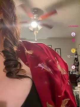 Snapshot of ive_indulgence chatting on July 31, 2026, 7:41 am ive indulgence online show from July 31, 2026, 7:41 am