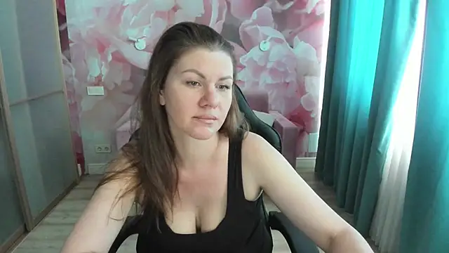 LunaKissesx online show from July 18, 2026, 11:36 am