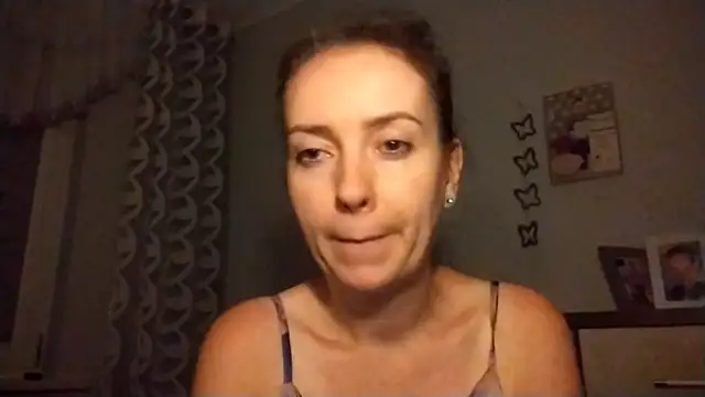 JenniferAlone online show from July 3, 2026, 8:26 pm