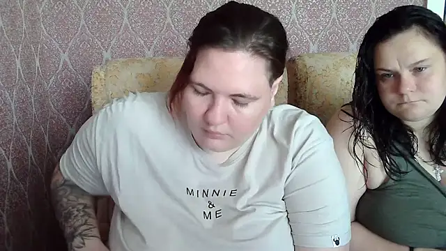 TiaMason online show from June 13, 2026, 8:12 am