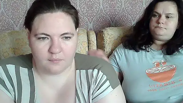 TiaMason online show from June 15, 2026, 6:59 am