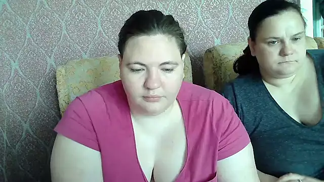 TiaMason online show from June 17, 2026, 6:49 am