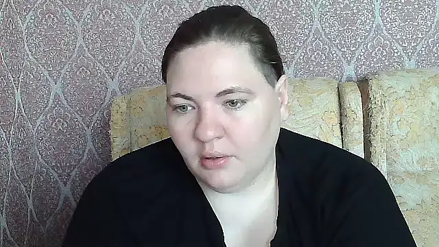 TiaMason online show from June 18, 2026, 5:51 am
