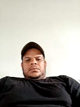 FFelipe000777 online show from August 4, 2026, 3:14 pm