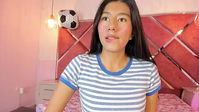 Snapshot of Carla_Alvez chatting on June 25, 2026, 2:21 pm Carla Alvez online show from June 25, 2026, 2:21 pm