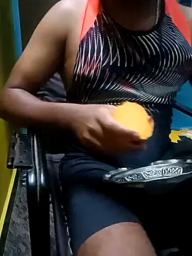 Snapshot of Lawrencedlkk007 chatting on February 28, 2025, 12:52 pm Lawrencedlkk007 online show from February 28, 2025, 12:52 pm