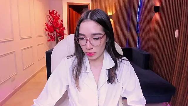 Emma caarter  online show from July 23, 2026, 3:15 am