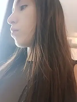 Snapshot of Chloemendoza chatting on July 14, 2026, 4:02 pm Chloemendoza online show from July 14, 2026, 4:02 pm