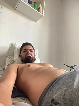 mineirinho3120 online show from July 3, 2026, 3:07 pm