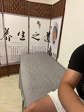 qujing002 online show from July 26, 2026, 2:02 pm