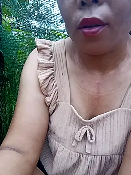 Snapshot of Chin-ni chatting on June 16, 2026, 1:30 am Chin-ni online show from June 16, 2026, 1:30 am