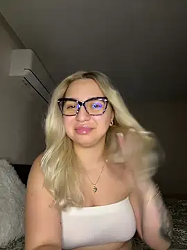 xLexi online show from July 3, 2026, 4:13 pm