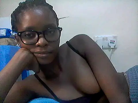 Sweetpother online show from July 20, 2026, 1:13 pm