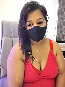 beauty lisa- online show from July 26, 2026, 8:32 am