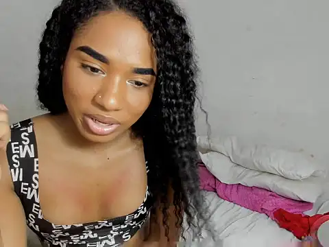 Snapshot of Nassoumi_Reyes chatting on July 28, 2026, 2:13 pm Nassoumi Reyes online show from July 28, 2026, 2:13 pm