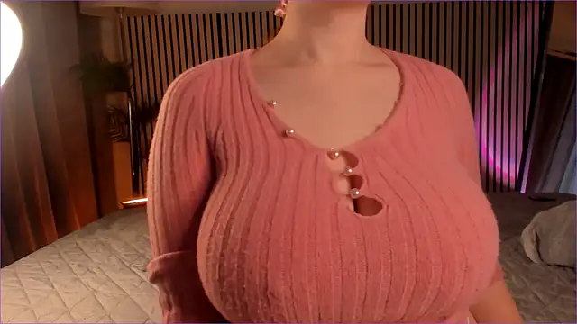 Snapshot of SonyaBabyn chatting on February 1, 2026, 12:04 pm SonyaBabyn online show from February 1, 2026, 12:04 pm