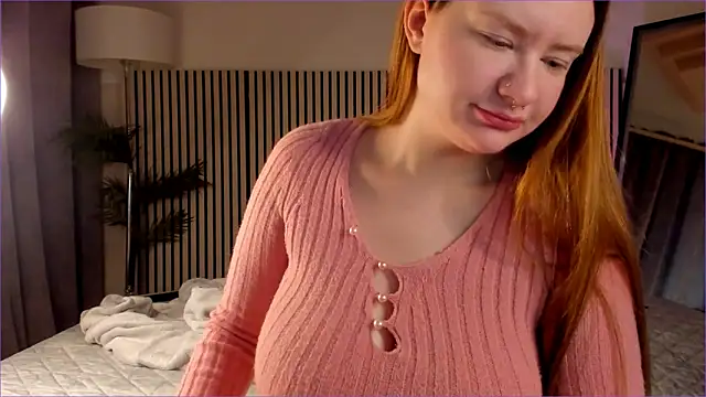 Snapshot of SonyaBabyn chatting on February 11, 2026, 2:11 pm SonyaBabyn online show from February 11, 2026, 2:11 pm