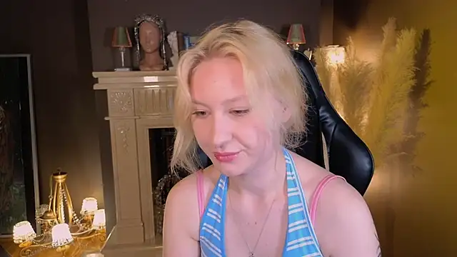 So sofia online show from June 12, 2026, 8:19 pm