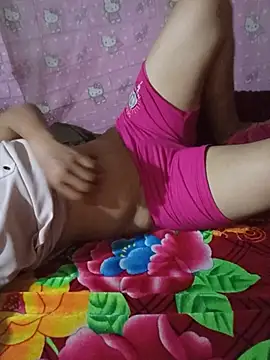 Snapshot of -BabyLove- chatting on July 13, 2026, 12:30 pm -BabyLove- online show from July 13, 2026, 12:30 pm