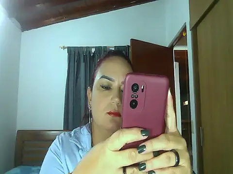 Ariel 691 online show from June 13, 2026, 9:24 pm