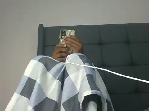 Black prettty online show from July 12, 2026, 7:32 am