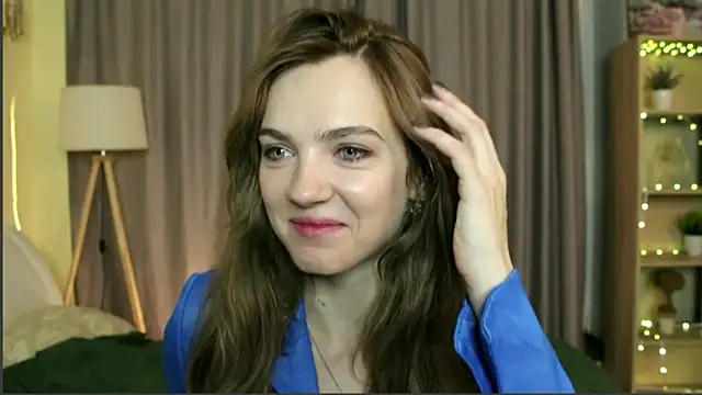 Snapshot of MarielRoloson chatting on July 15, 2026, 7:08 pm MarielRoloson online show from July 15, 2026, 7:08 pm