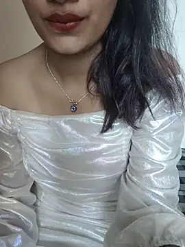 Ritika jha01 online show from July 14, 2026, 6:18 am