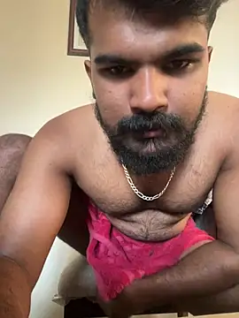 Snapshot of vinay1018 chatting on June 30, 2026, 3:07 am vinay1018 online show from June 30, 2026, 3:07 am