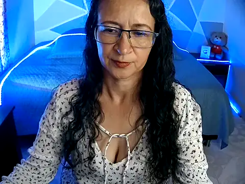 Snapshot of Ana_Flakita chatting on July 20, 2026, 9:17 pm Ana Flakita online show from July 20, 2026, 9:17 pm