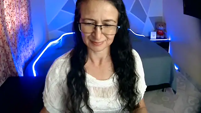Snapshot of Ana_Flakita chatting on July 27, 2026, 9:11 pm Ana Flakita online show from July 27, 2026, 9:11 pm