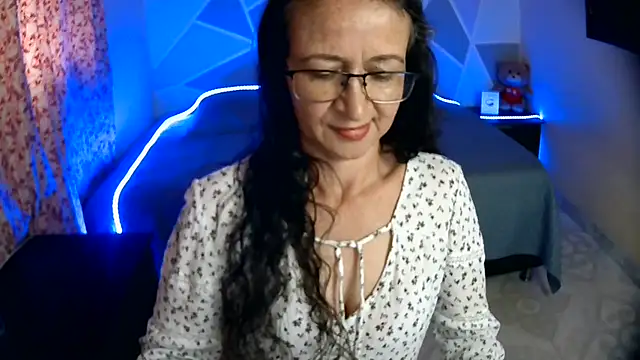 Snapshot of Ana_Flakita chatting on July 30, 2026, 9:14 pm Ana Flakita online show from July 30, 2026, 9:14 pm