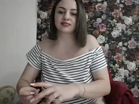 Snapshot of MaraJennyfer chatting on July 2, 2026, 11:55 pm MaraJennyfer online show from July 2, 2026, 11:55 pm