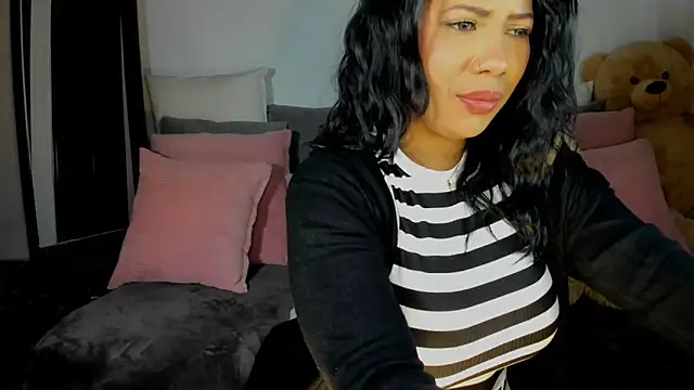 Snapshot of NicolePasqualott chatting on February 5, 2025, 9:07 pm NicolePasqualott online show from February 5, 2025, 9:07 pm