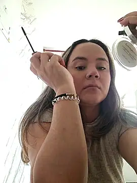 Snapshot of Mandy-moore28 chatting on July 10, 2026, 6:10 pm Mandy-moore28 online show from July 10, 2026, 6:10 pm